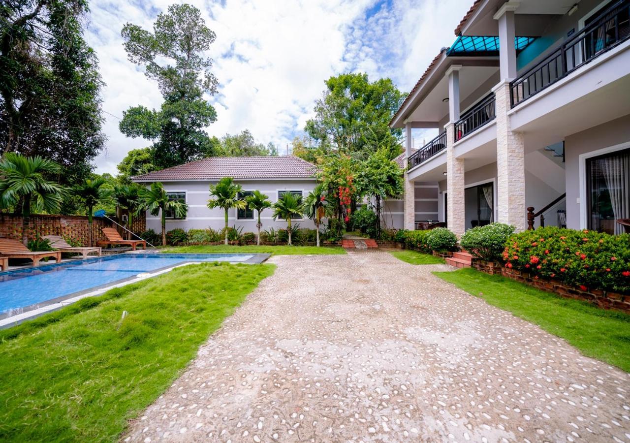 Sun Viet Villa Phu Quoc Buitenkant foto